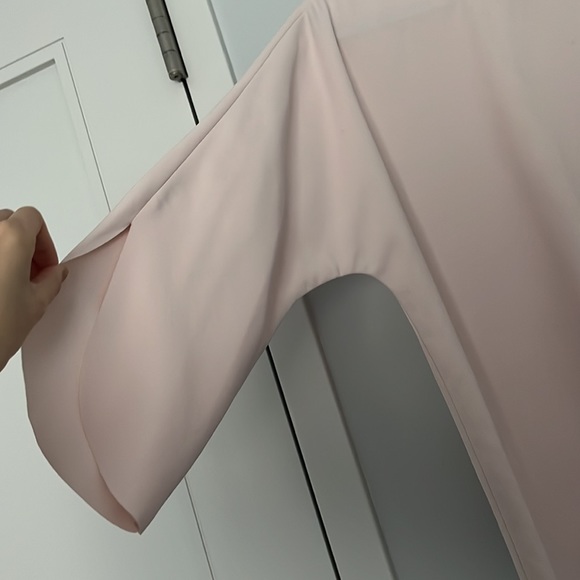 &other stories, light pink top, size 4 - Picture 2 of 9